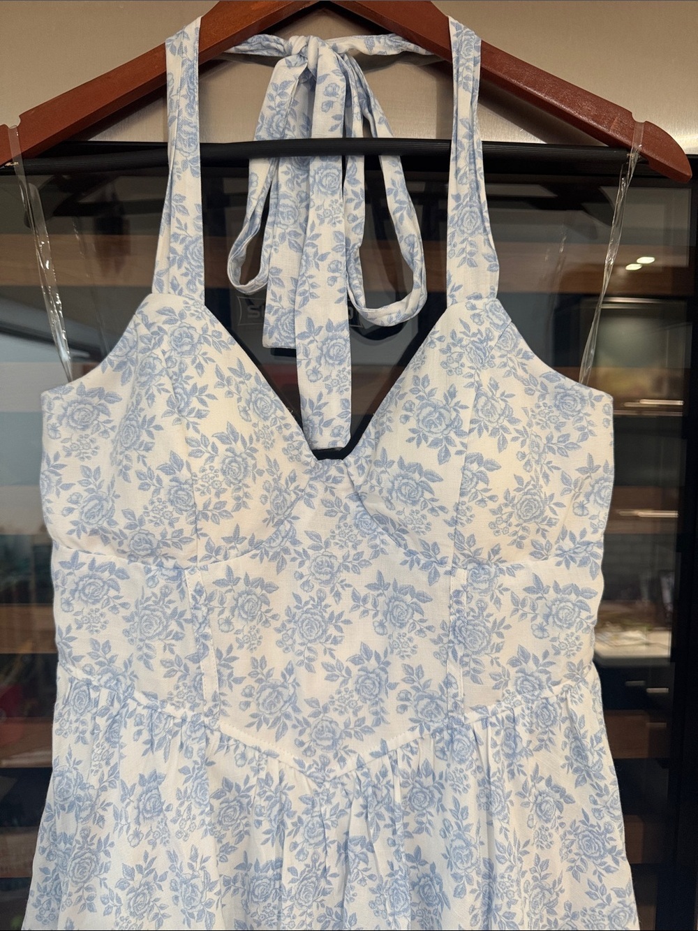Altar’d State Blue & White Floral Halter Romper Dress Size L - Picture 3 of 6
